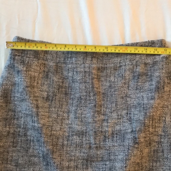 BOGO - J. Crew grey lined pencil skirt - Picture 2 of 11